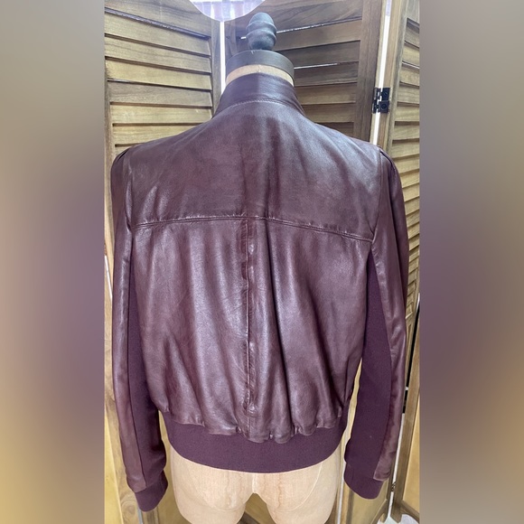 Hinge Leather Bomber Jacket in Bordeaux. - Picture 4 of 9